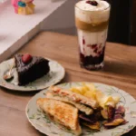 antoja.me con amor alice cafereteria postres pastas ibarra 4gal 1 alice